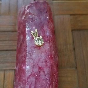 .25ct diamond pendant 14 k yellow gold